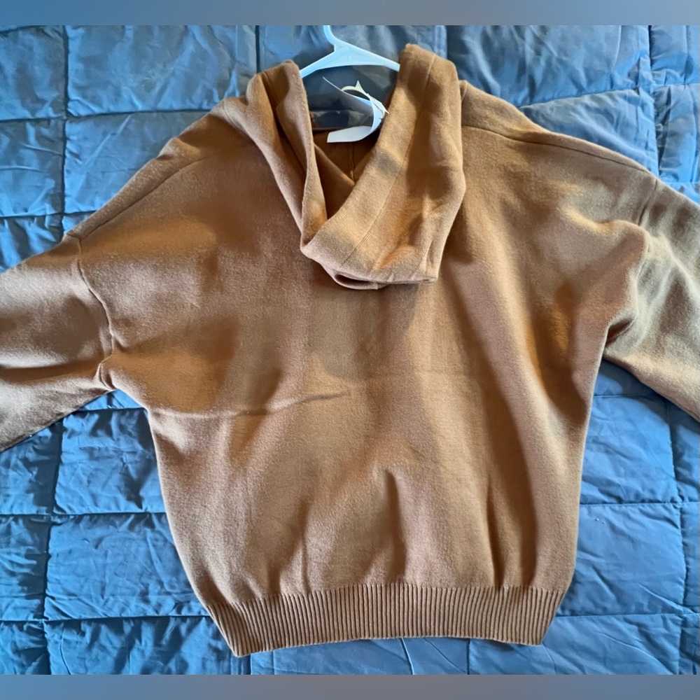 NWT Philosophy Light hazelnut sweater hoodie. Women’s size large. Ribbed bottom - Picture 2 of 7